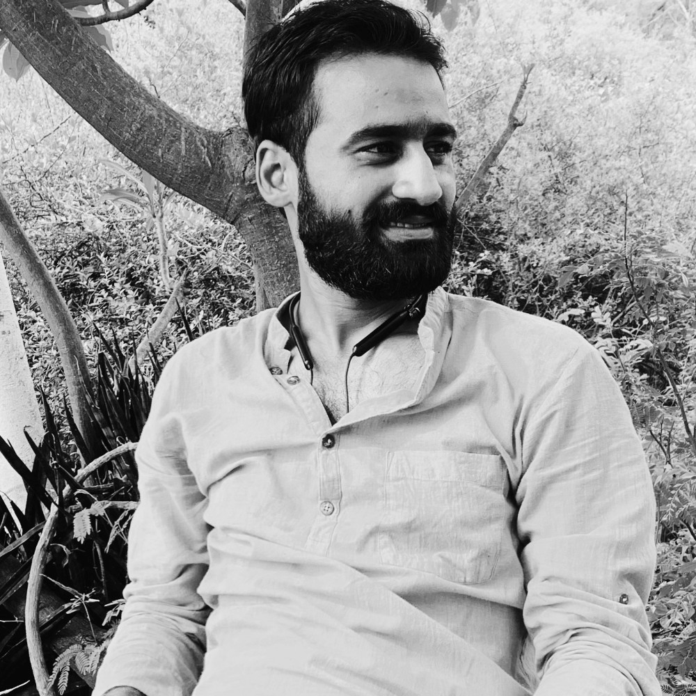 अनुराग दरवेश